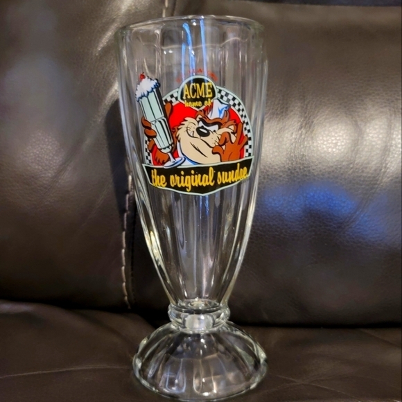 VINTAGE Warner Bros ACME Tasmanian Devil Taz Ice Cream Sundae Glass - Picture 1 of 6